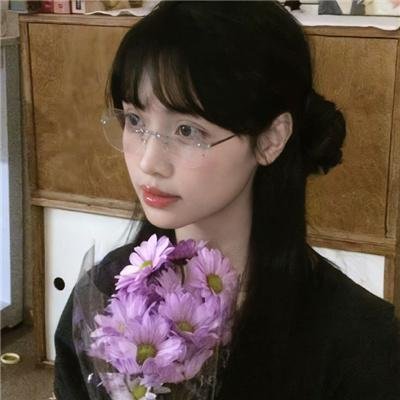 情挑玉女心